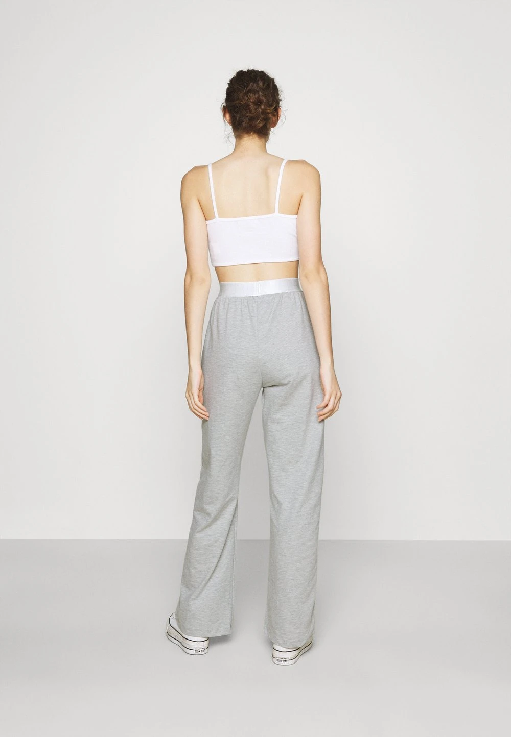 Nly by Nelly SLOUCHY PANTS - Pantalon de survêtement Prix Gelé pantalons normale femme 5 Nly by Nelly SLOUCHY PANTS - Pantalon de survêtement Prix Gelé pantalons normale femme – Image 3