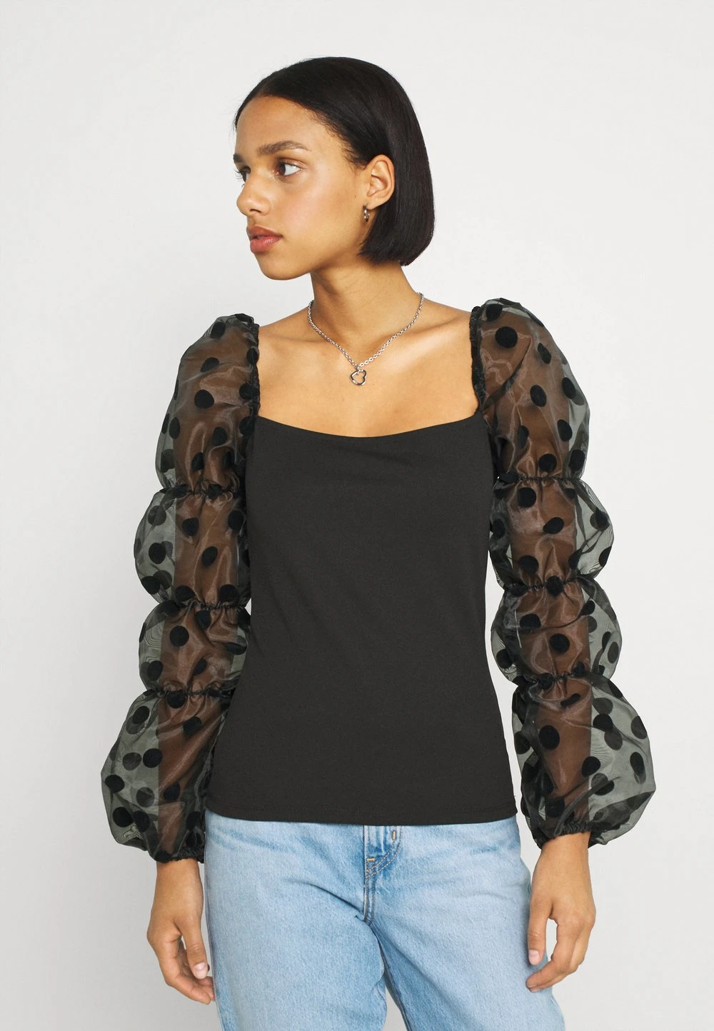 Nly by Nelly PUFF SLEEVES - T-shirt à manches longues Prix Raisonnable t-shirts et tops col carré femme 3 Nly by Nelly PUFF SLEEVES - T-shirt à manches longues Prix Raisonnable t-shirts et tops col carré femme