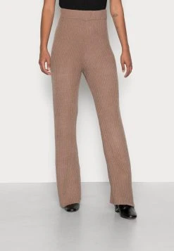Nly by Nelly Prix Distinctifs COMFY PANTS - Pantalon classique pantalons haute femme