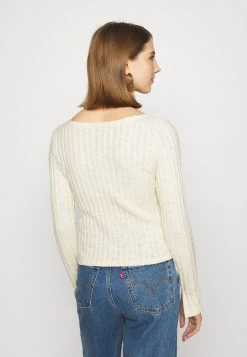 Nly by Nelly BUTTON DOWN CARDIGAN - Gilet Prix Bradés pulls et gilets col en v profond femme 4 Nly by Nelly BUTTON DOWN CARDIGAN - Gilet Prix Bradés pulls et gilets col en v profond femme -Nly by Nelly boutique d0f867dd65b94e42854427e9443c8352