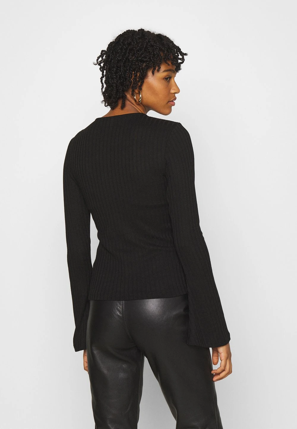 Prix Ourlé Nly by Nelly PERFECT - T-shirt à manches longues t-shirts et tops col rond femme 5 Prix Ourlé Nly by Nelly PERFECT - T-shirt à manches longues t-shirts et tops col rond femme – Image 3