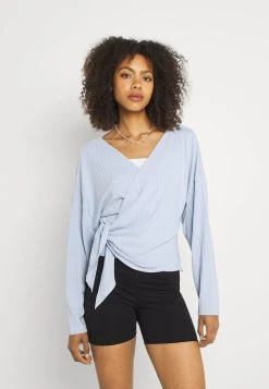 Nly by Nelly Bon Rapport Coût-Efficacité LUXURIOUS WRAP - T-shirt à manches longues t-shirts et tops cache-c&oelig;ur femme