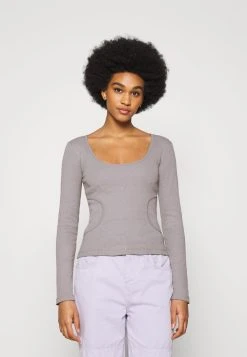 Nly by Nelly Rabais SQUARE DETAILED - T-shirt Ă manches longues t-shirts et tops encolure large ronde femme