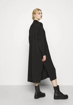 En promotion Nly by Nelly LONG SOFT DRESS - Robe fourreau robes col revers femme -Nly by Nelly boutique d44b86854bd4488a897a554553d91295