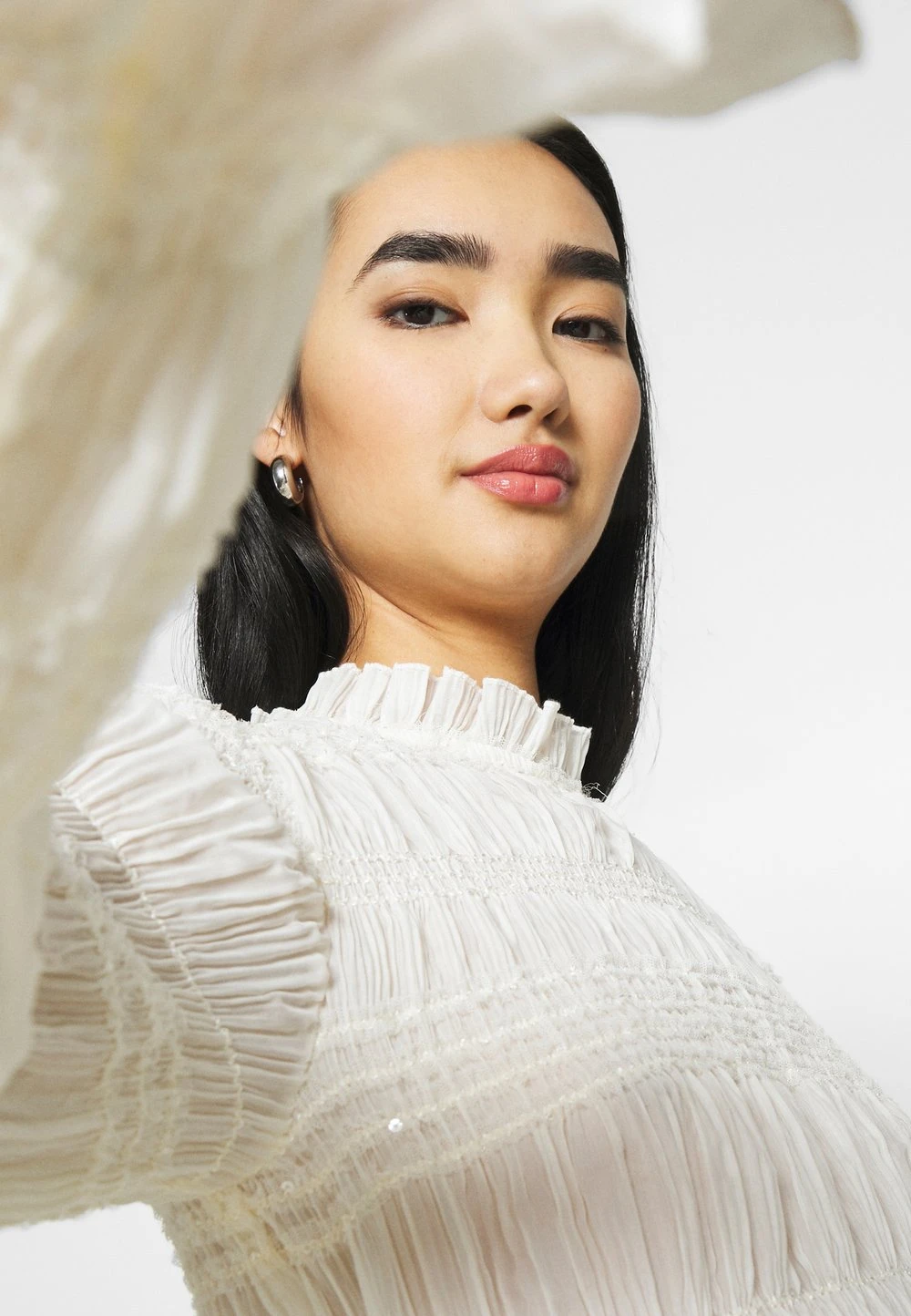 Nly by Nelly RUCHED GLITTER BLOUSE - T-shirt à manches longues Prix Dégriffé t-shirts et tops col rond femme 7 Nly by Nelly RUCHED GLITTER BLOUSE - T-shirt à manches longues Prix Dégriffé t-shirts et tops col rond femme – Image 5