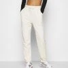 Vendre-Réclame Nly by Nelly FANCY JOGGERS - Pantalon de survêtement pantalons haute femme -Nly by Nelly boutique d700e95e163540af9ae7096a73ab854f