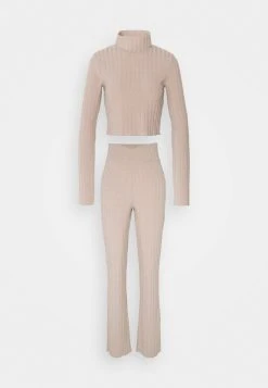 Nly by Nelly excellente qualité WAIST FOCUS SET - Pullover pulls et gilets haute femme -Nly by Nelly boutique d7d0cd059b684e558ccb3aad825ee108