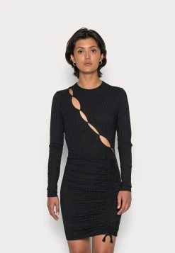 Nly by Nelly Prix Préférentiel PEEK DRESS - Robe en jersey robes col rond femme