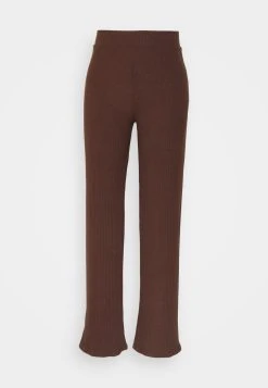 Un Tarif Préférentiel Nly by Nelly CROPPED SET - T-shirt basique pantalons normale femme 12 Un Tarif Préférentiel Nly by Nelly CROPPED SET - T-shirt basique pantalons normale femme -Nly by Nelly boutique d95f461c4ad8460d8d0cbd9d2228bb06