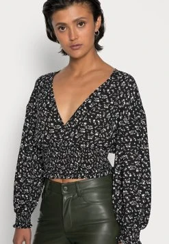 Nly by Nelly SMOCKED WAIST BLOUSE - Blouse Prix Abordable chemises et blouses col en v profond femme -Nly by Nelly boutique dae10177c9c7407d982416071eda3ecd