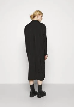 En promotion Nly by Nelly LONG SOFT DRESS - Robe fourreau robes col revers femme -Nly by Nelly boutique e1524f743bc041f892d30fc51a04e58e