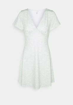 Nly by Nelly Prix Aimable AMAZE ME DRESS - Robe en jersey robes col en v profond femme