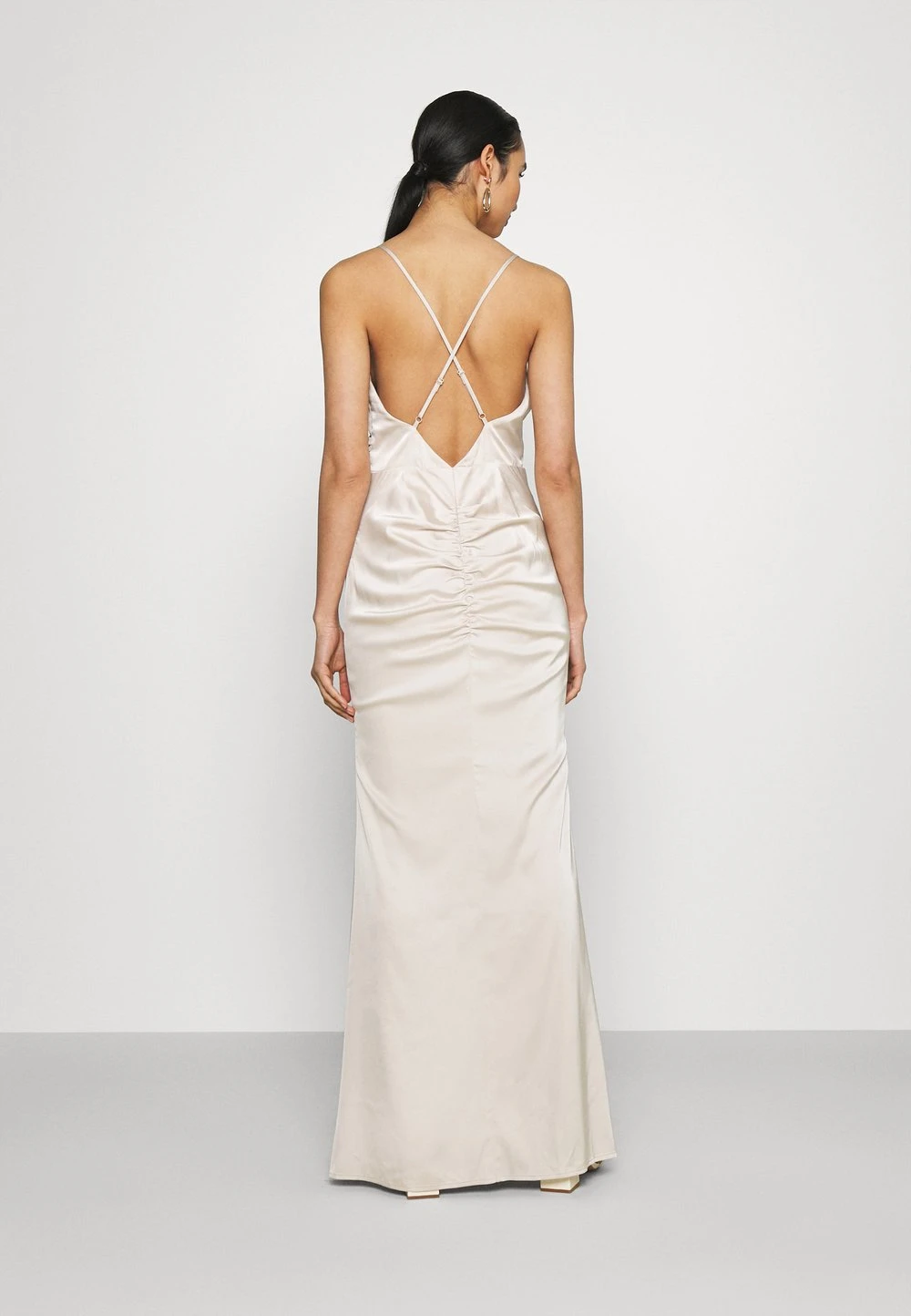 Nly by Nelly Se Vend Bas Prix GOOD TIMES STRAP GOWN - Robe de cocktail robes echancrure dos femme 5 Nly by Nelly Se Vend Bas Prix GOOD TIMES STRAP GOWN - Robe de cocktail robes echancrure dos femme – Image 3