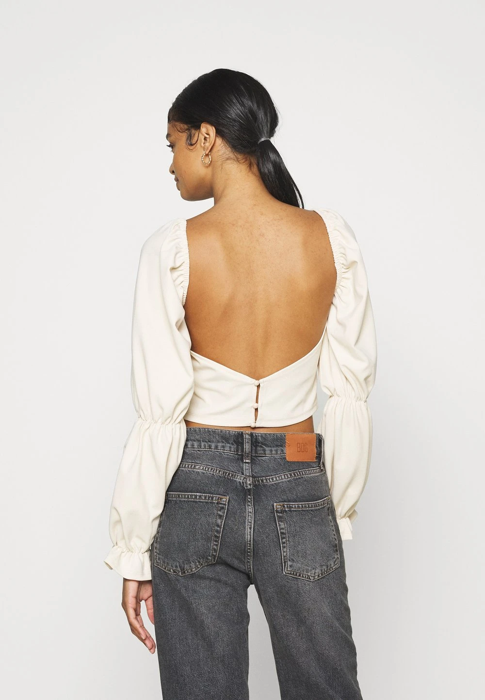 e34e86c53de04007b9b4c3e86d0826e0.jpg Meilleure qualité Nly by Nelly TIE BACK FANCY - T-shirt à manches longues t-shirts et tops col en v profond femme -Nly by Nelly boutique e34e86c53de04007b9b4c3e86d0826e0