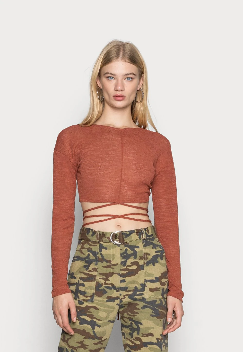 Prix Légers Nly by Nelly CROP SHEER TOP - Pullover pulls et gilets col bateau femme 3 Prix Légers Nly by Nelly CROP SHEER TOP - Pullover pulls et gilets col bateau femme