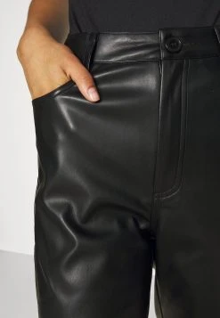 Nly by Nelly DIVISION PANTS - Pantalon classique Bonne Qualité pantalons haute femme -Nly by Nelly boutique e3a33d10b51d46d4bf318d92fc346ad5