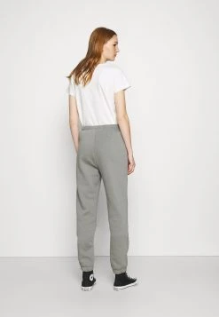 Nly by Nelly COZY PANTS - Pantalon de survêtement Prix Usine pantalons haute femme -Nly by Nelly boutique e4259d77c71f47d98996facb12e4dcc9