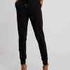Nly by Nelly qualité absolue PERFECT - Pantalon de survêtement pantalons haute femme 1 Nly by Nelly qualité absolue PERFECT - Pantalon de survêtement pantalons haute femme -Nly by Nelly boutique e50e4c8bdf2a4a10900d9dc4cfd55185