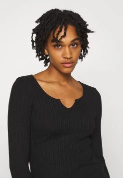 Prix Usine Nly by Nelly V DETAIL - T-shirt à manches longues t-shirts et tops col en v profond femme 5 Prix Usine Nly by Nelly V DETAIL - T-shirt à manches longues t-shirts et tops col en v profond femme -Nly by Nelly boutique e60ce8f688244332ae7fd78dcd812319