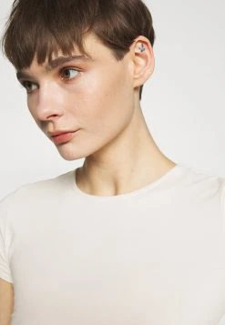 Nly by Nelly Qualité Supérieure PERFECT TEE DRESS - Robe en jersey robes col rond femme -Nly by Nelly boutique e6f9c8deda0644afb60dc0e16c419ecd