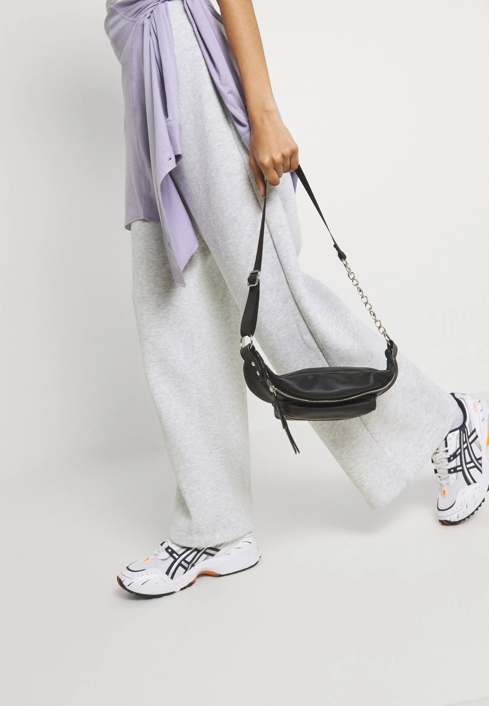 ee7723faca074264949485746f22b36a.jpg Nly by Nelly MY BEST PANTS - Pantalon de survêtement Prix Distinctifs pantalons haute femme -Nly by Nelly boutique ee7723faca074264949485746f22b36a