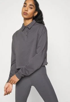 Nly by Nelly BUTTON - Sweatshirt Prix Sympa pulls et gilets col polo femme -Nly by Nelly boutique f0d54a8094fd466f841a74ec858090cb