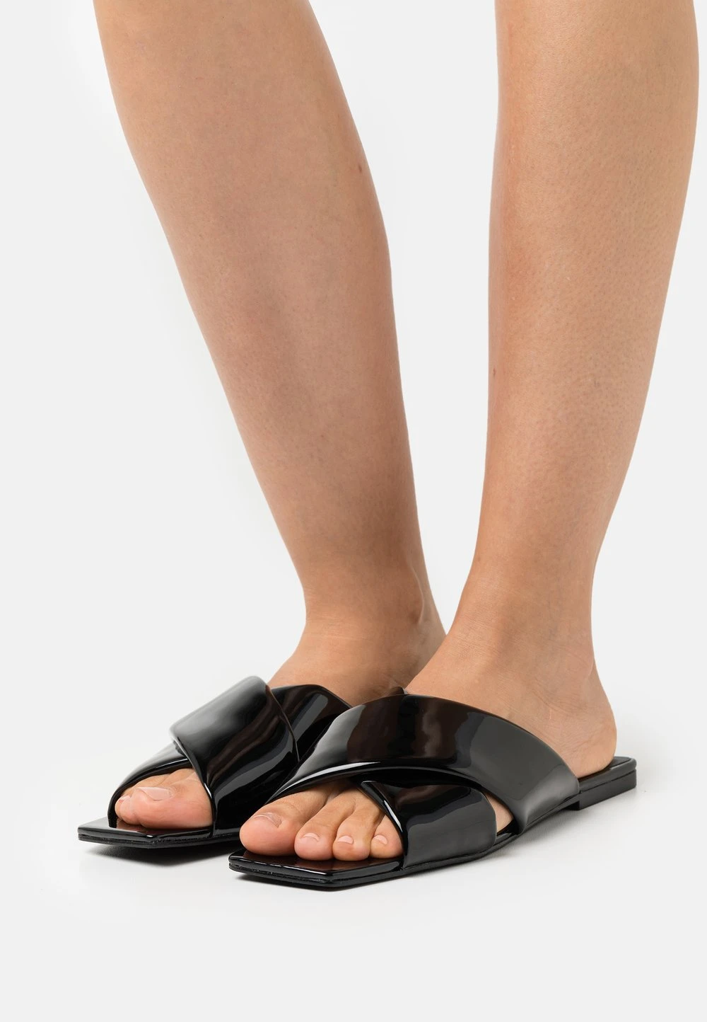 Prix Légers Nly by Nelly PADDED CRISS CROSS - Mules ouvert femme 3 Prix Légers Nly by Nelly PADDED CRISS CROSS - Mules ouvert femme