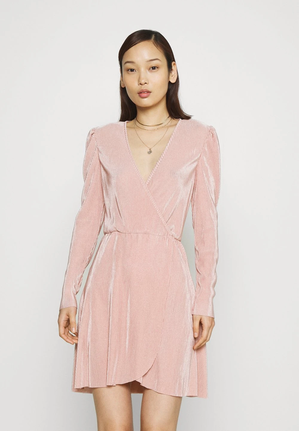 Nly by Nelly Prix Dégriffé ALL I NEED PLEAT DRESS - Robe de soirée robes cache-cœur femme 3 Nly by Nelly Prix Dégriffé ALL I NEED PLEAT DRESS - Robe de soirée robes cache-cœur femme