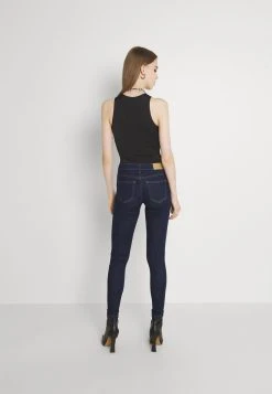 Nly by Nelly Prix Dynamité HIGH NECK BODY - Débardeur t-shirts et tops col rond femme -Nly by Nelly boutique f6a9048de06949fdbe65dde96ac199e2