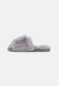 Prix d’Amis Nly by Nelly FLUFFY FLAT - Mules chaussons ouvert femme 10 Prix d’Amis Nly by Nelly FLUFFY FLAT - Mules chaussons ouvert femme -Nly by Nelly boutique fc72e3944a544dfda8ad472df8c8d115