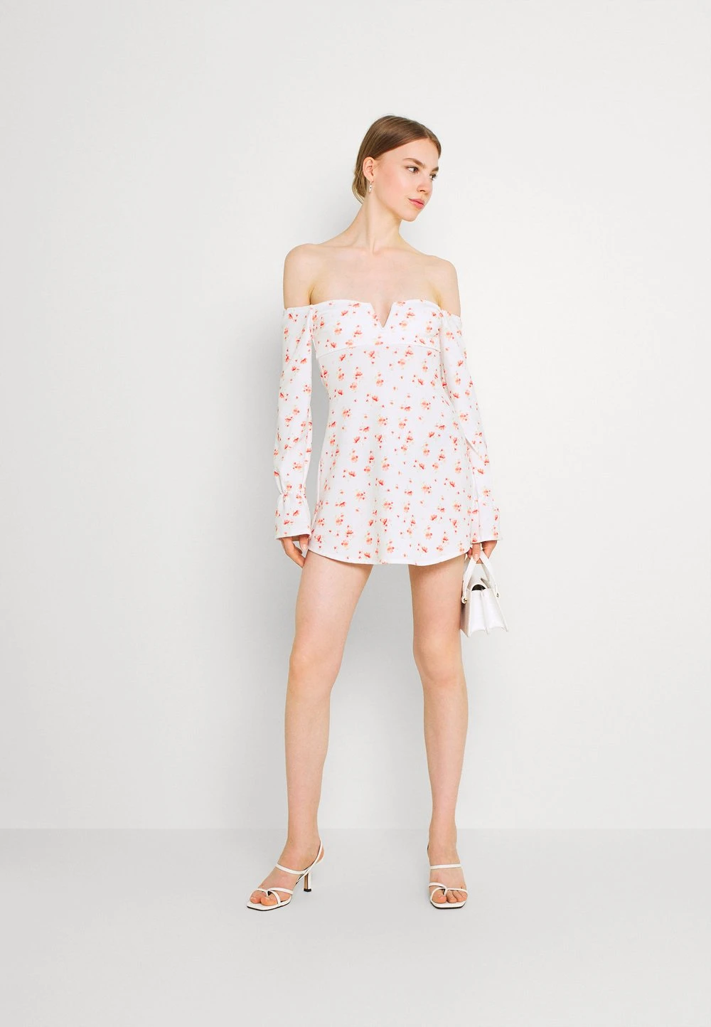 Nly by Nelly excellente qualité OFF SHOULDER PRINT DRESS - Robe en jersey robes carmen femme 4 Nly by Nelly excellente qualité OFF SHOULDER PRINT DRESS - Robe en jersey robes carmen femme – Image 2